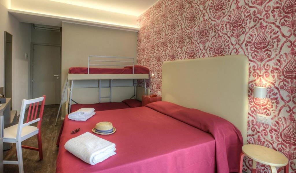 Hotel 2000 Rimini Esterno foto